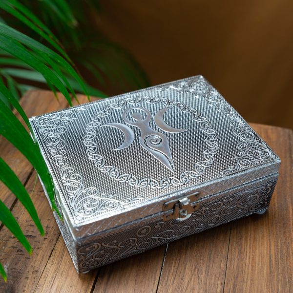 Goddess Styled Oracle Card Box (Silver)