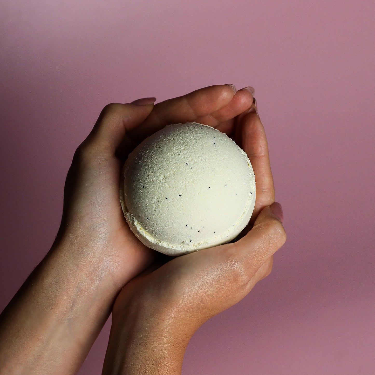 Simply Vanilla Bath Bomb (16 Pack)