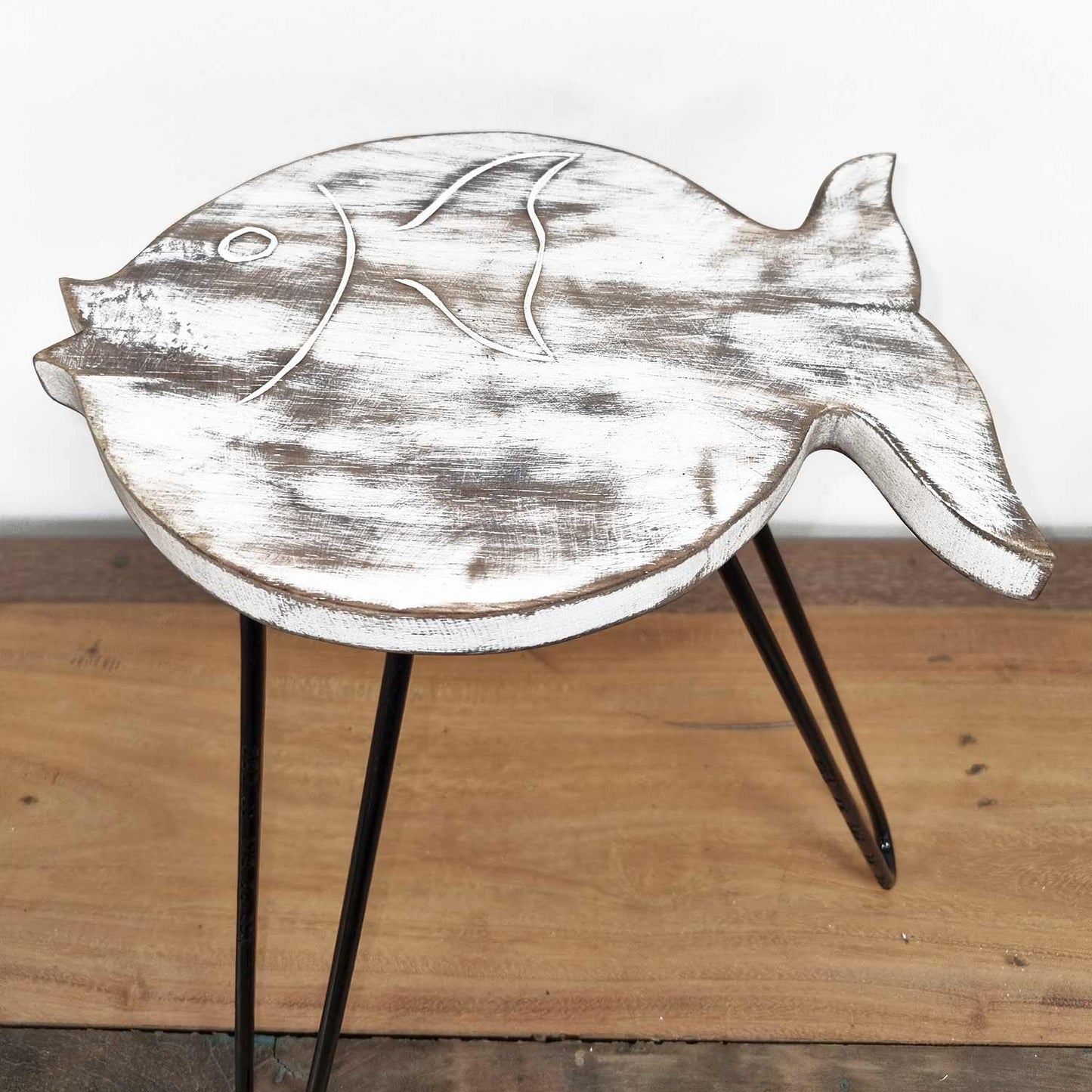 Albasia Wood Fish Plant Stand - Whitewash