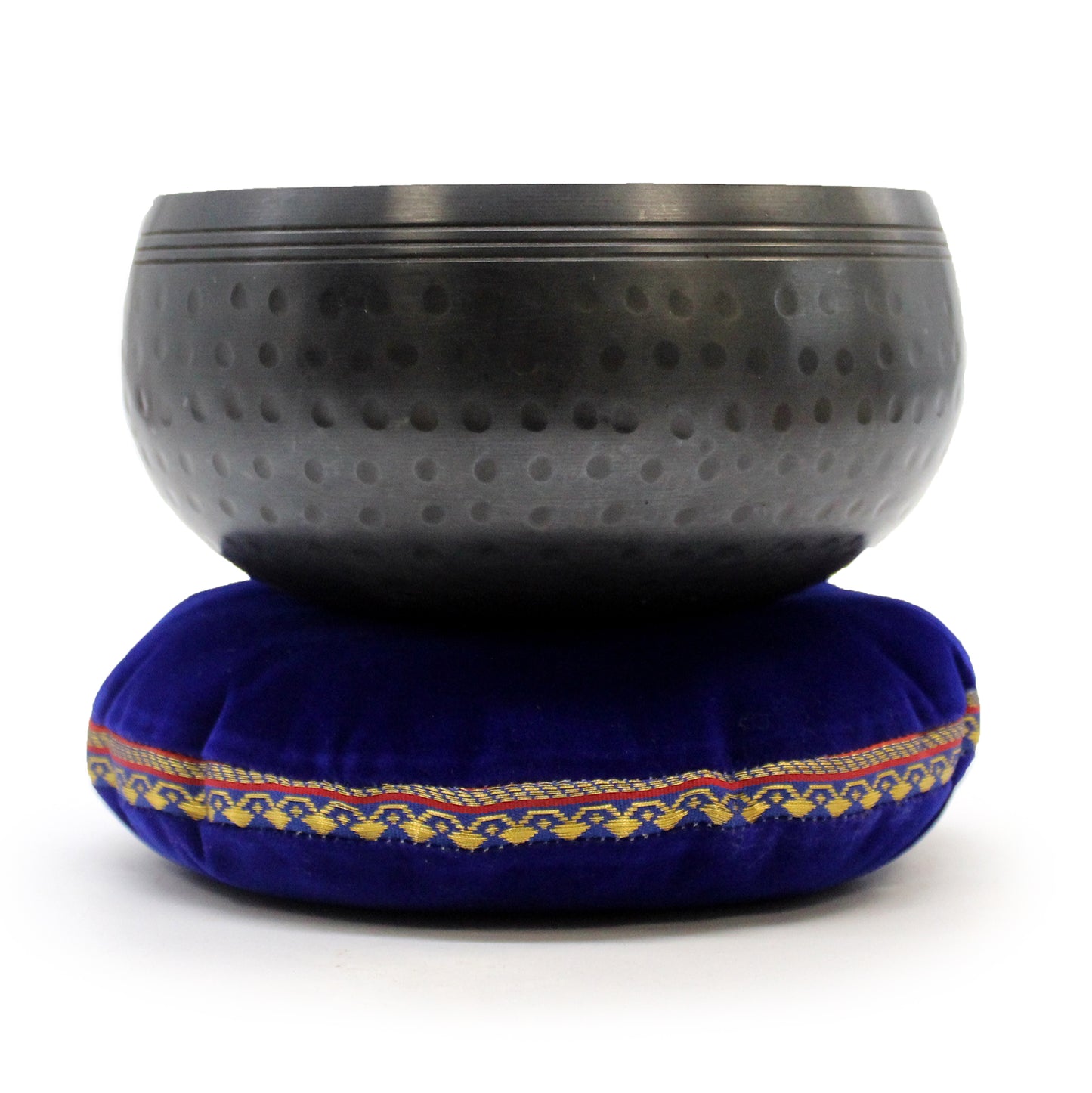 Med Black Beaten Bowl - 15cm