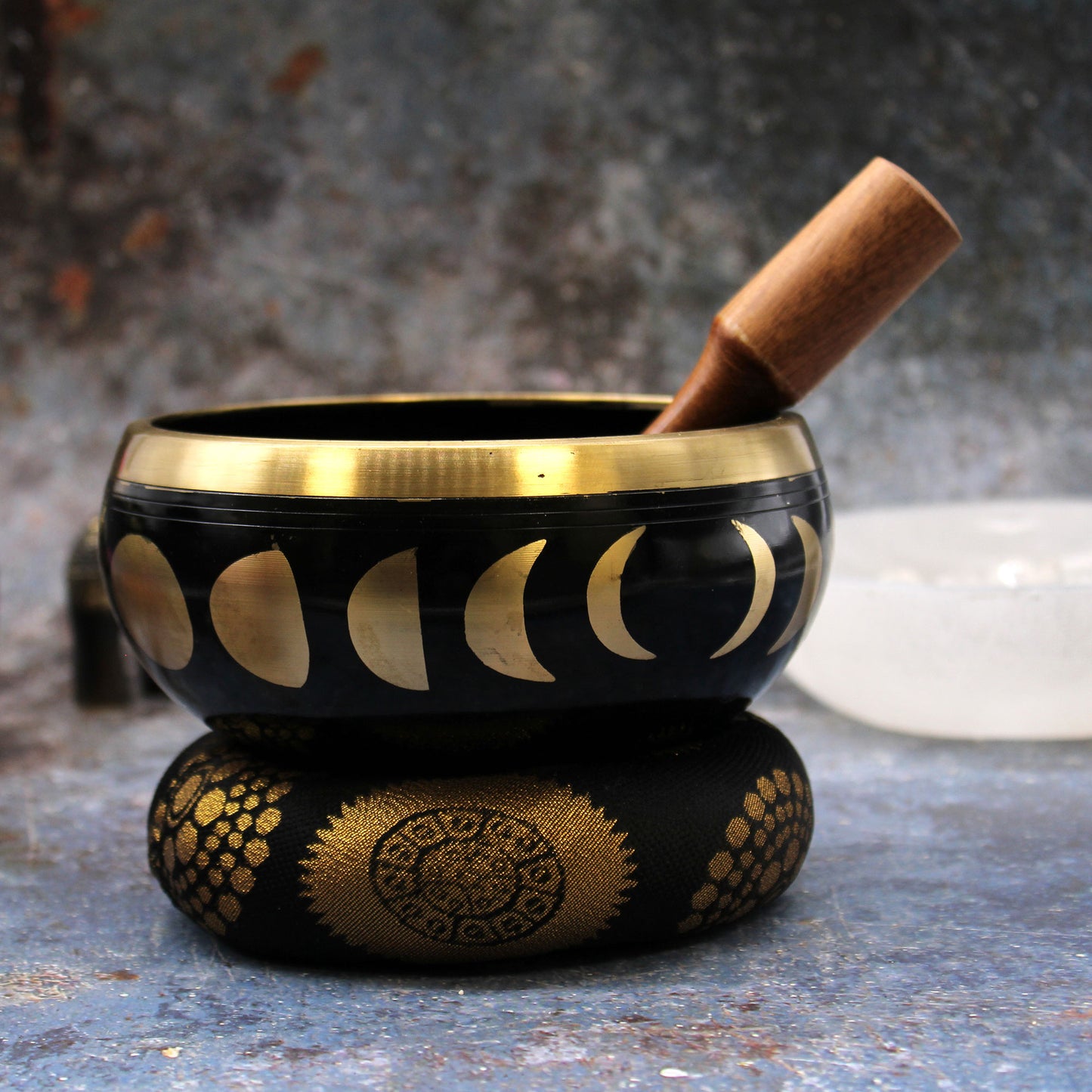 Lrg Moon Phase Singing Bowl Set- Black 14cm