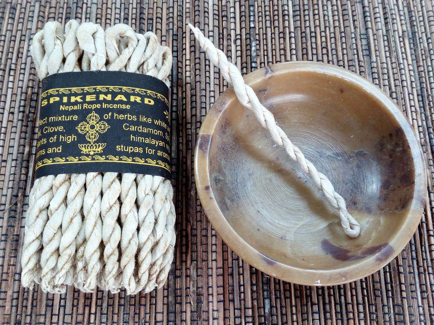 Pure Herbs Incense Rope - Sandalwood & Spice