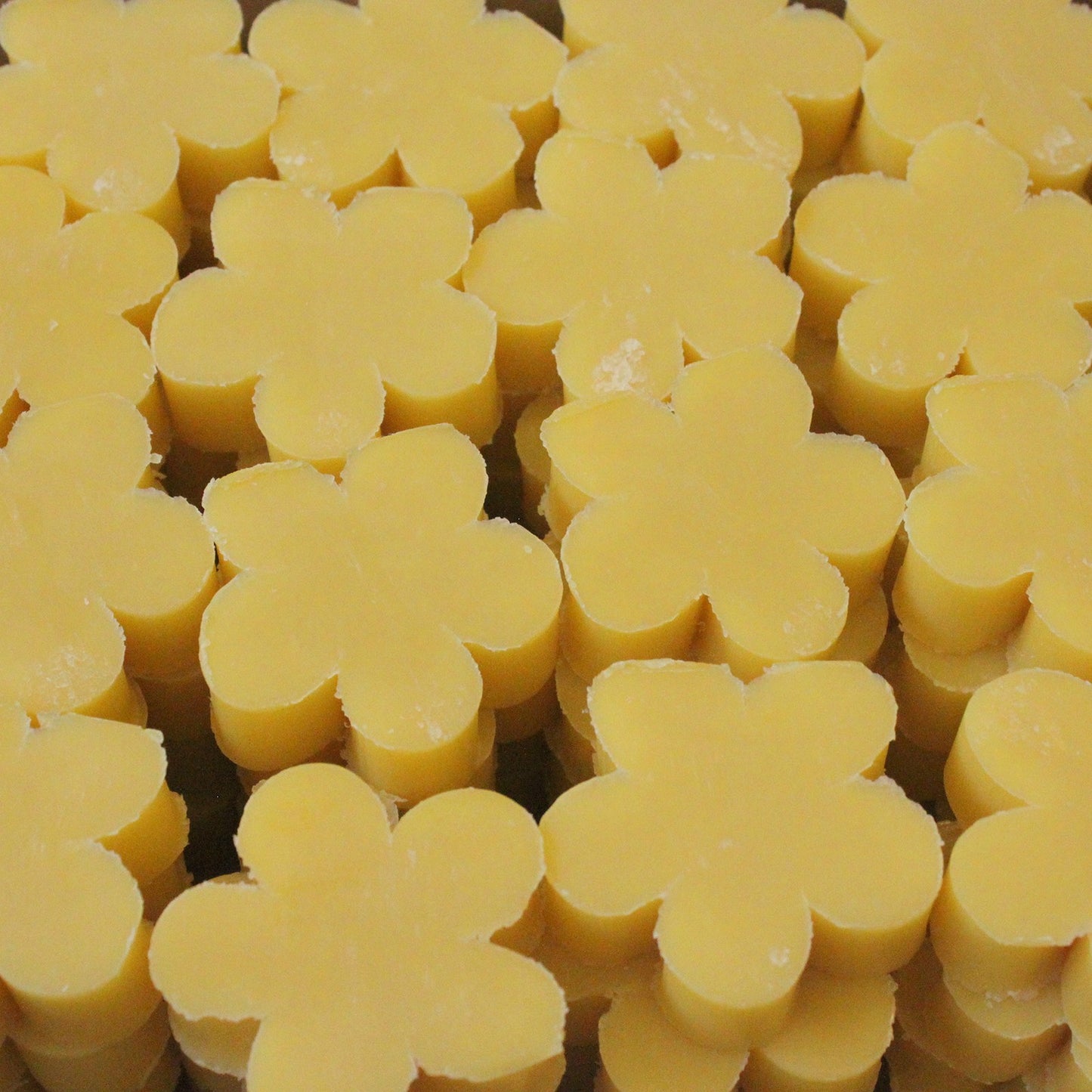 Flower Guest Soaps - Honeysuckle (10 Pack)