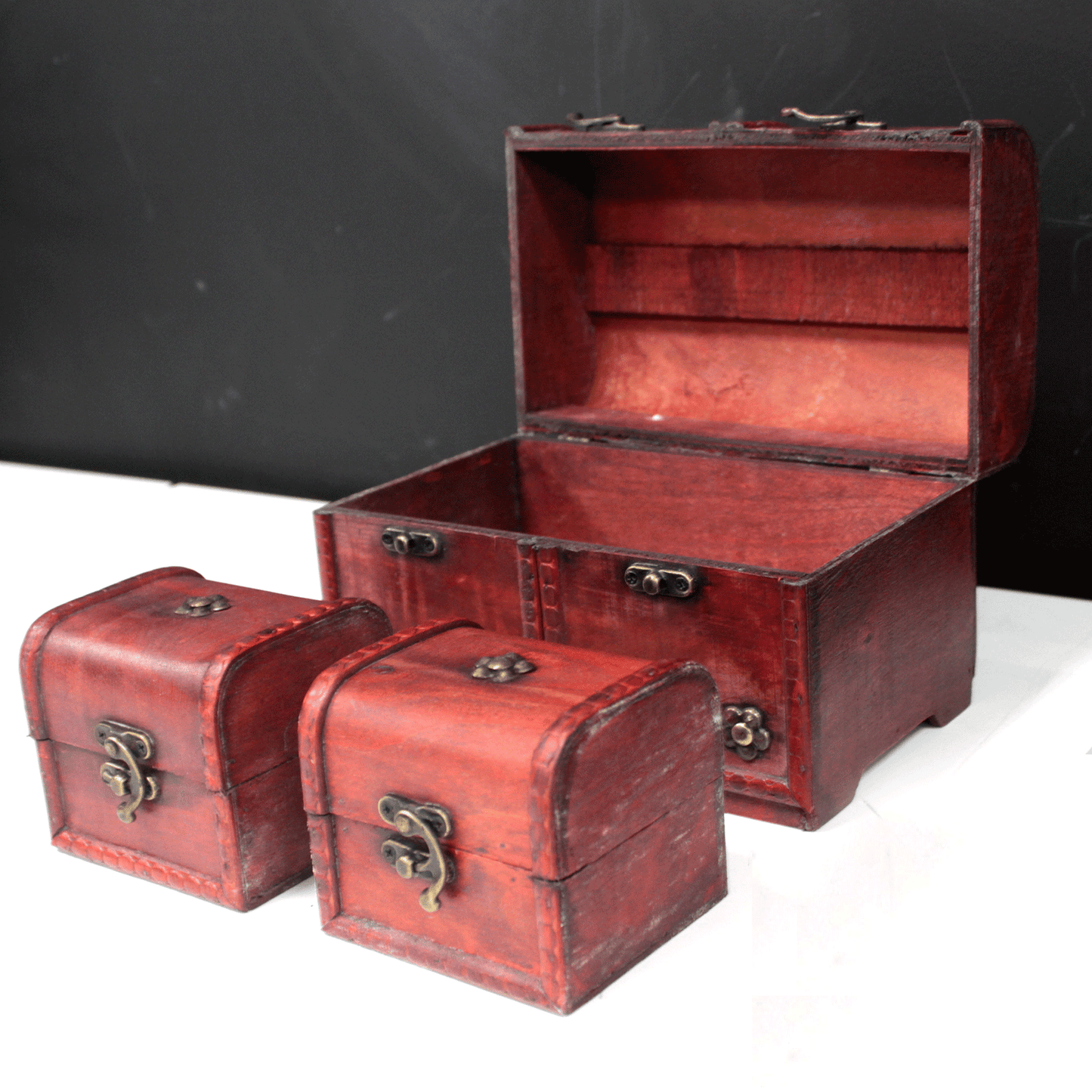 Large Classic Chest - Set of 3