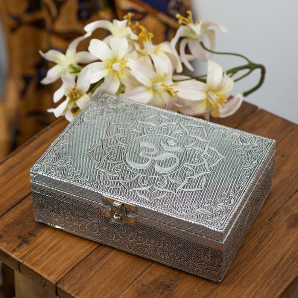 OM Styled Oracle Card Box (Silver)