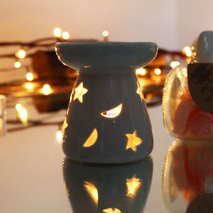 Small Classic White Oil Burner - Moon & Star